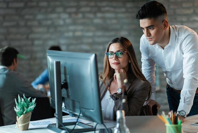 How to Choose the Right IT Service Provider for Your Small Business
